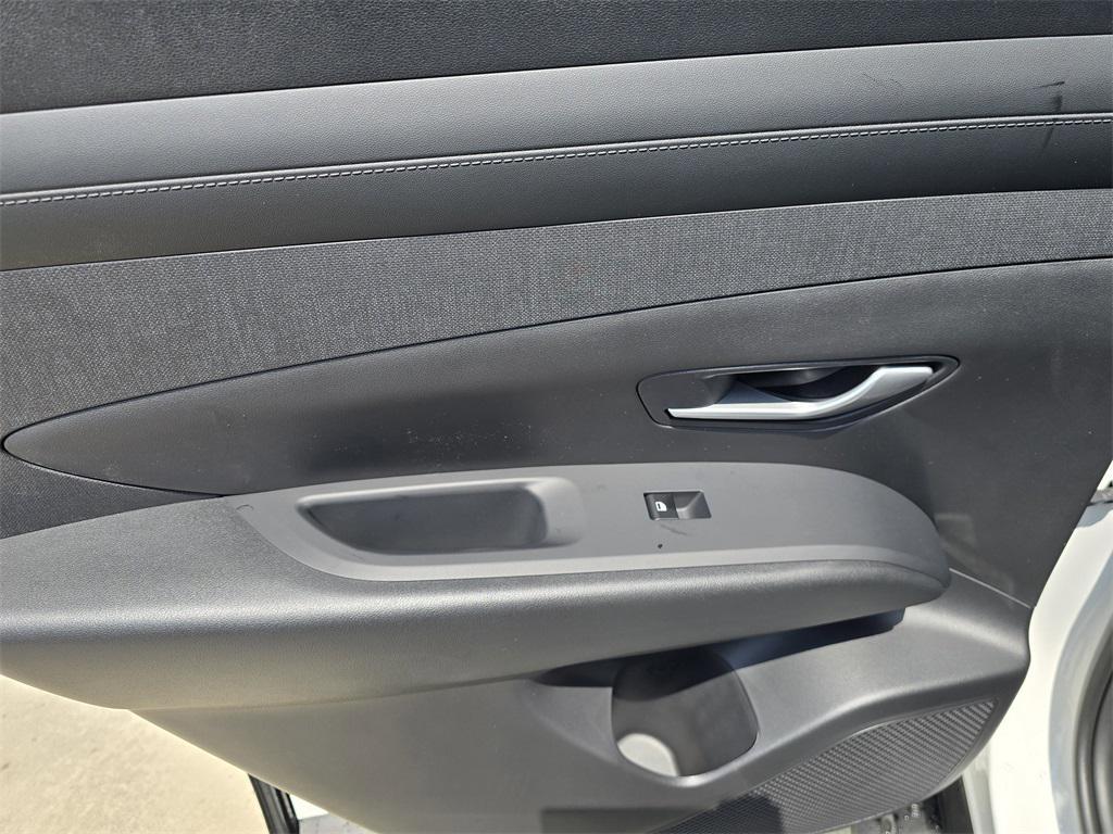 new 2026 Hyundai Tucson car, priced at $35,975