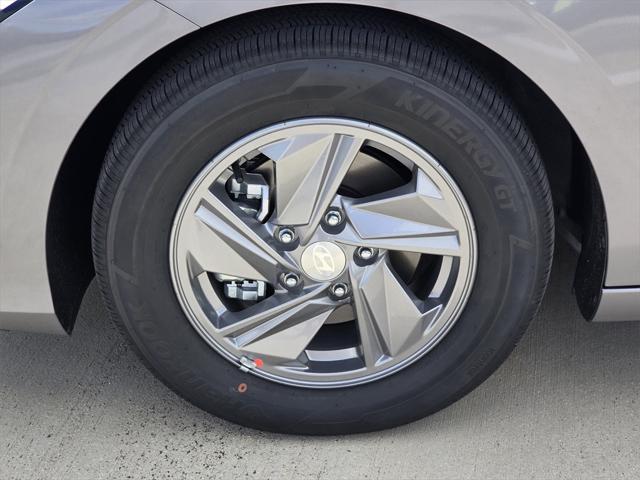 new 2025 Hyundai Elantra car, priced at $23,910