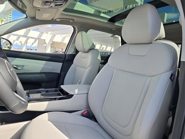 new 2025 Hyundai TUCSON Hybrid car, priced at $38,510