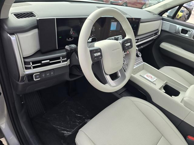 new 2025 Hyundai Santa Fe car, priced at $40,134