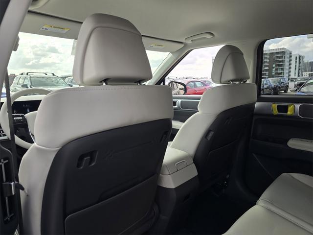 new 2025 Hyundai Santa Fe car, priced at $40,134