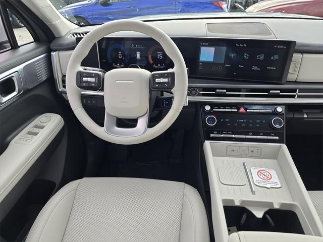 new 2025 Hyundai Santa Fe car, priced at $40,134