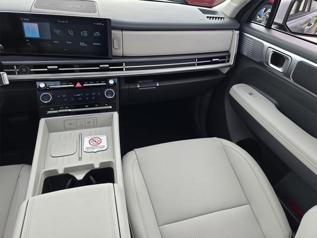 new 2025 Hyundai Santa Fe car, priced at $40,134