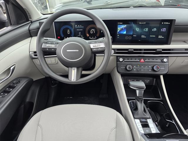 new 2025 Hyundai Tucson car, priced at $33,075