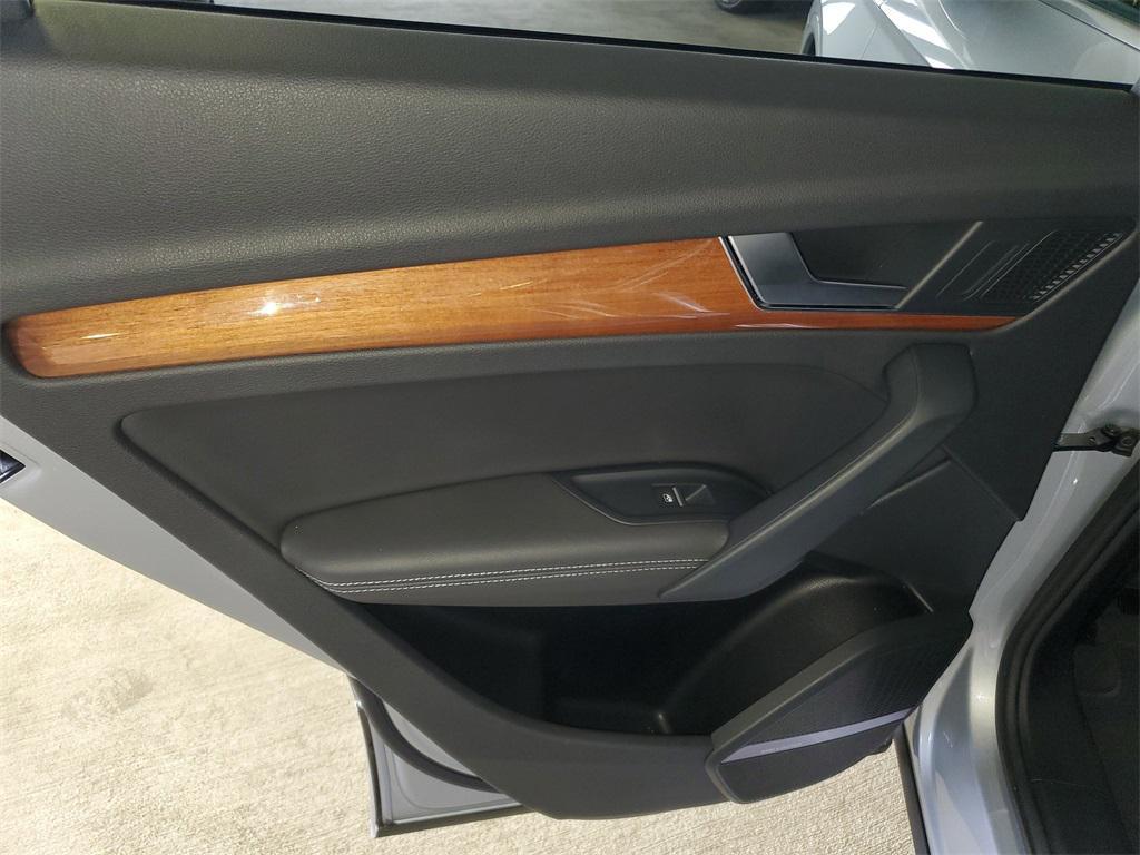 used 2021 Audi Q5 car, priced at $23,699