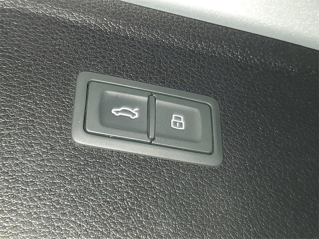 used 2021 Audi Q5 car, priced at $23,699