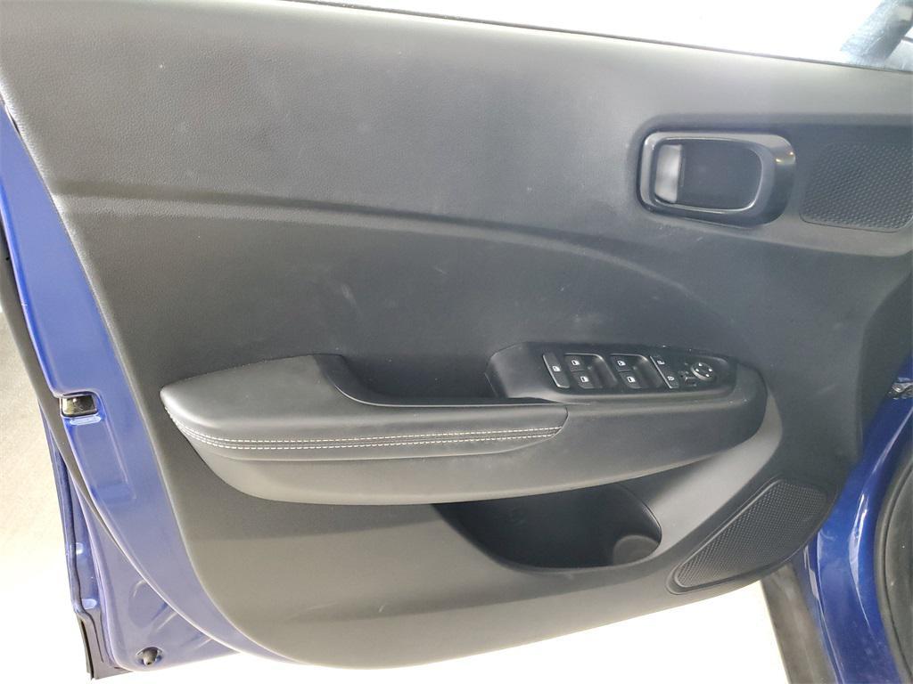 used 2022 Hyundai Venue car, priced at $16,499