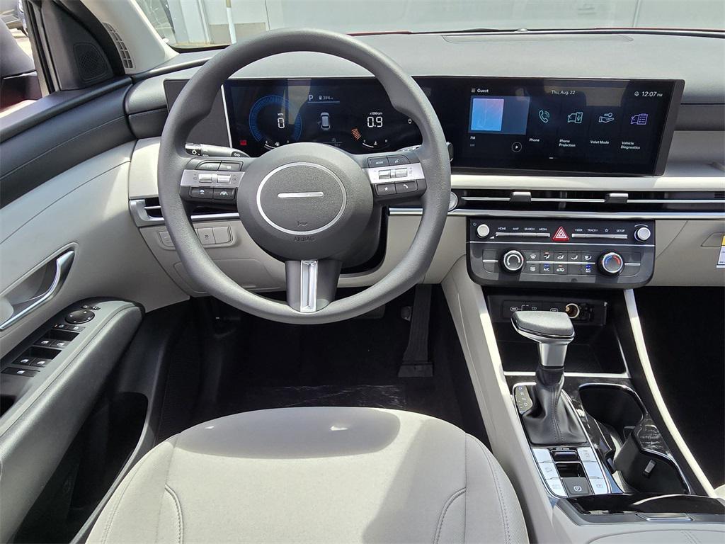 new 2025 Hyundai Tucson car, priced at $31,405