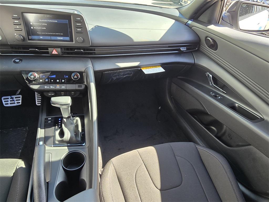 new 2025 Hyundai Elantra car, priced at $29,605