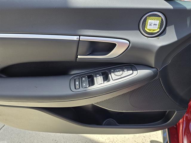 new 2025 Hyundai Sonata Hybrid car, priced at $33,153