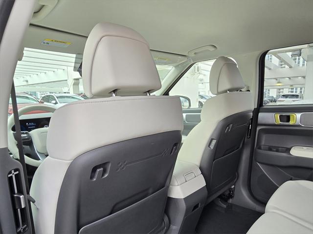 new 2025 Hyundai Santa Fe car, priced at $36,505
