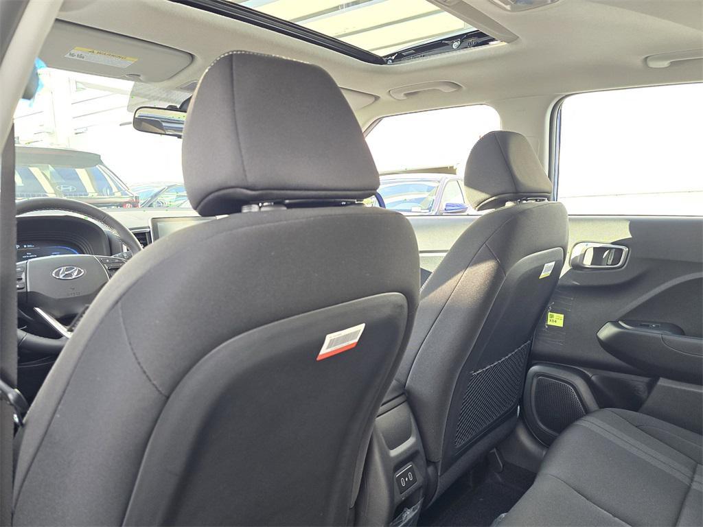 new 2025 Hyundai Venue car, priced at $24,295