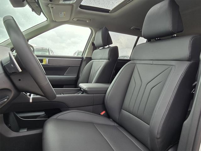 new 2025 Hyundai Santa Fe car, priced at $44,005