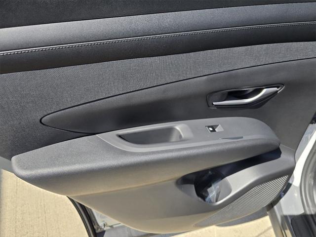 new 2025 Hyundai Tucson car, priced at $34,970