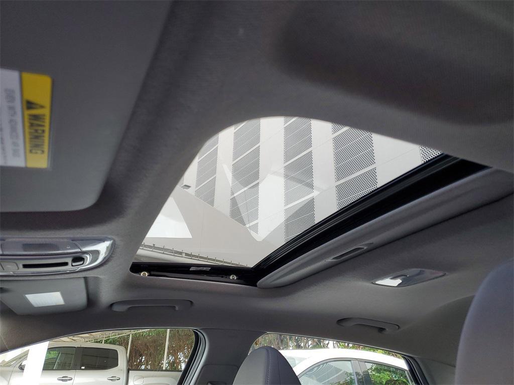 used 2025 Hyundai Elantra car, priced at $28,019