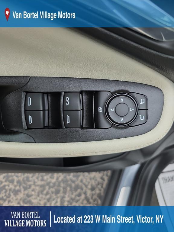 used 2022 Buick Encore GX car, priced at $19,200