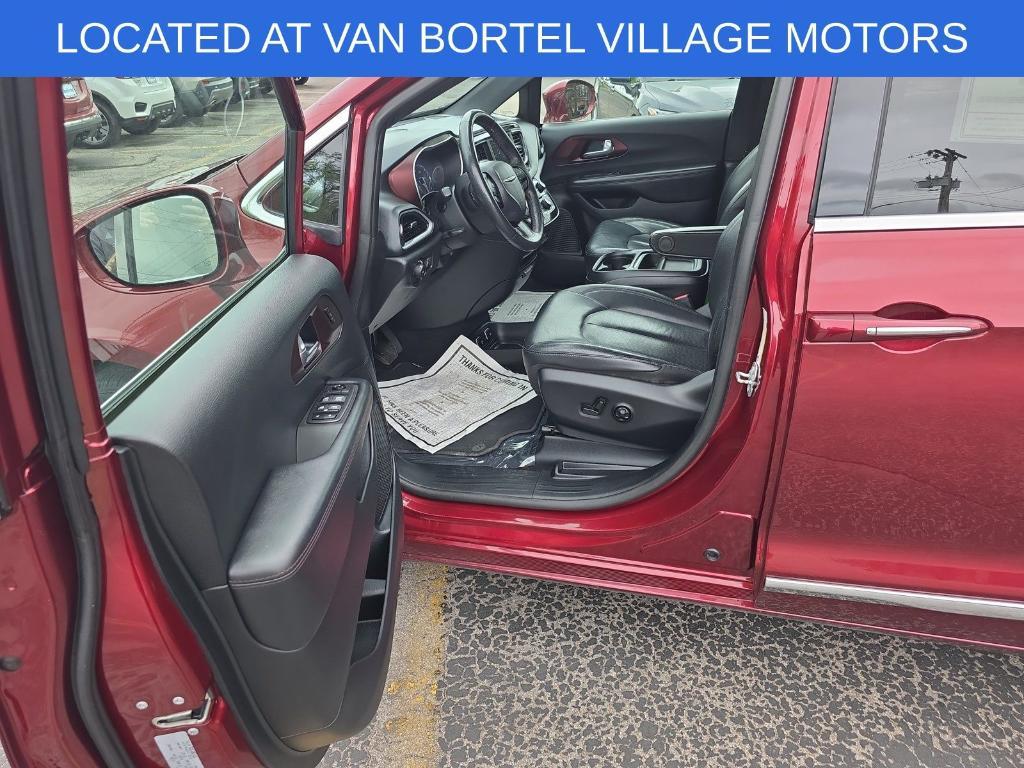used 2020 Chrysler Pacifica car, priced at $21,900