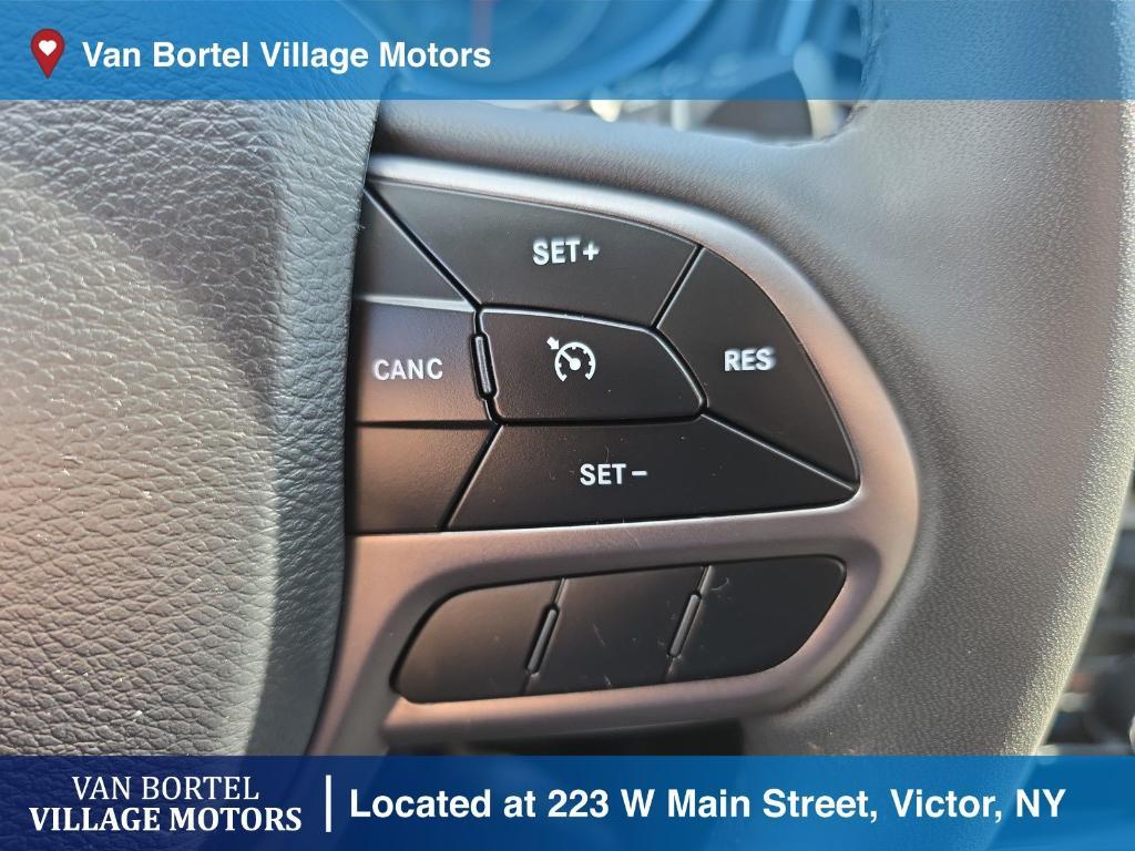 used 2021 Jeep Cherokee car, priced at $22,495