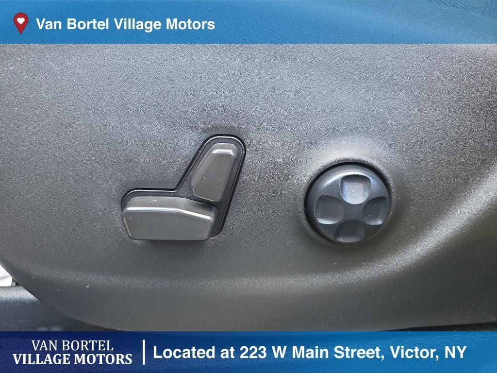 used 2021 Jeep Cherokee car, priced at $22,495