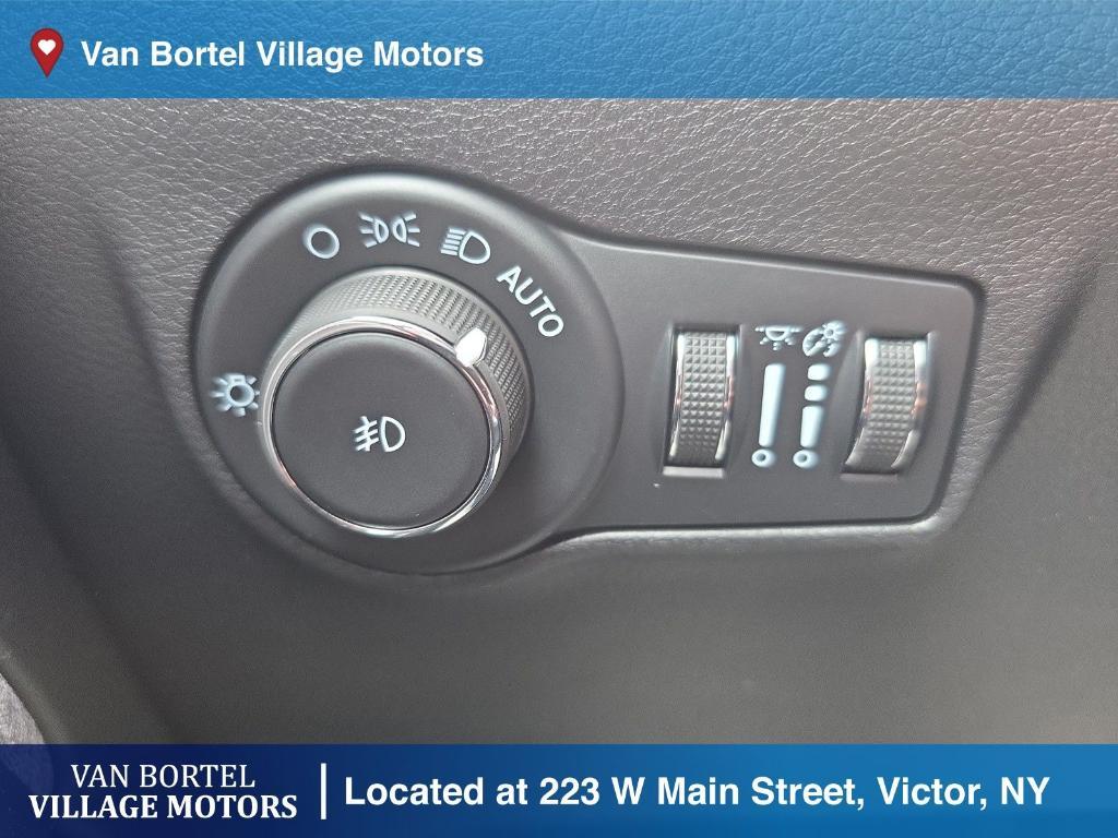 used 2022 Jeep Compass car, priced at $22,900