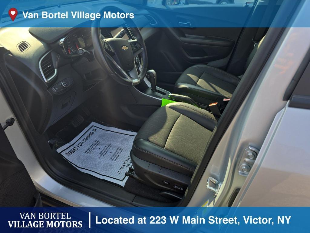 used 2022 Chevrolet Trax car, priced at $18,900