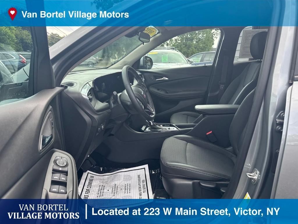 used 2025 Buick Encore GX car, priced at $22,900