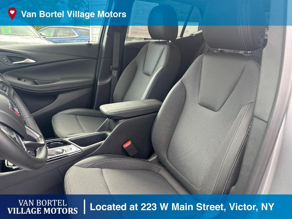 used 2025 Buick Encore GX car, priced at $22,900