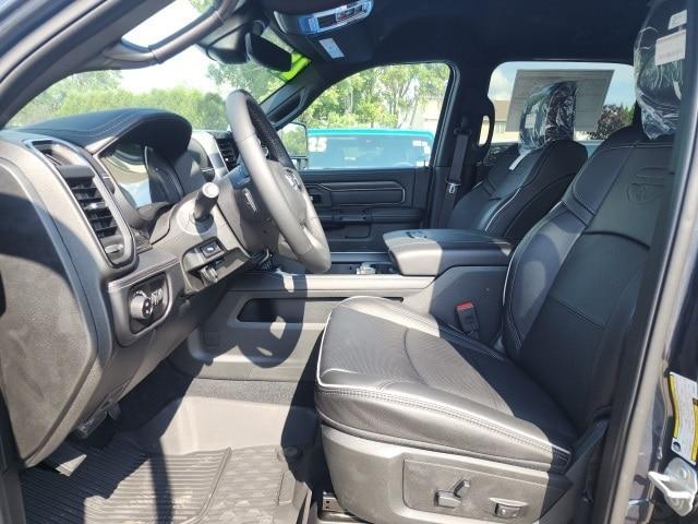 new 2025 Ram 2500 car, priced at $80,021