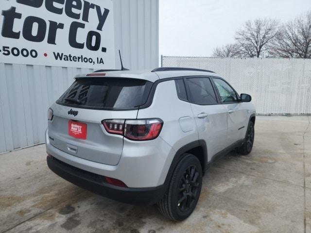 new 2025 Jeep Compass car, priced at $30,112