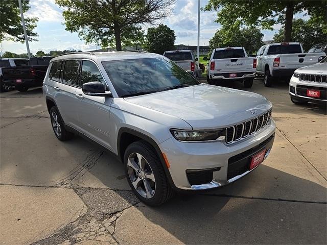 new 2024 Jeep Grand Cherokee L car, priced at $41,114