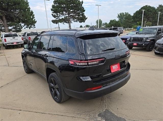 new 2024 Jeep Grand Cherokee L car, priced at $39,312