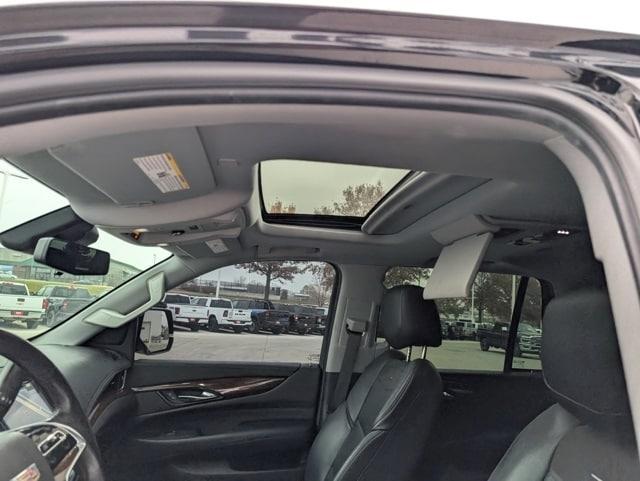 used 2020 Cadillac Escalade car, priced at $46,621