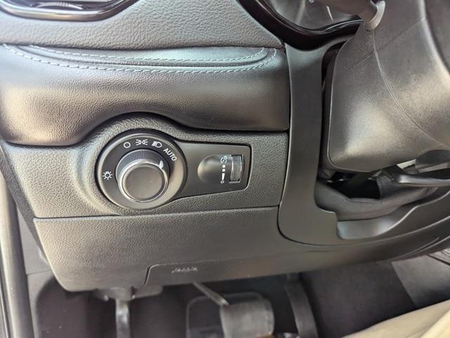 used 2024 Dodge Durango car, priced at $32,415