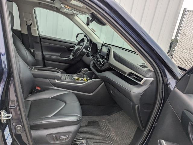 used 2021 Toyota Highlander car, priced at $30,845