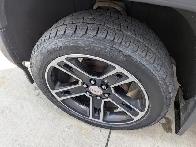 used 2015 GMC Sierra 1500 car, priced at $23,383