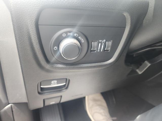 new 2025 Jeep Grand Cherokee L car, priced at $41,762