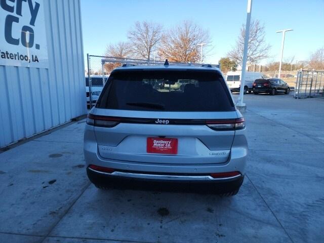 new 2025 Jeep Grand Cherokee car, priced at $47,870