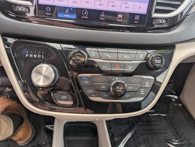used 2023 Chrysler Pacifica car, priced at $30,201