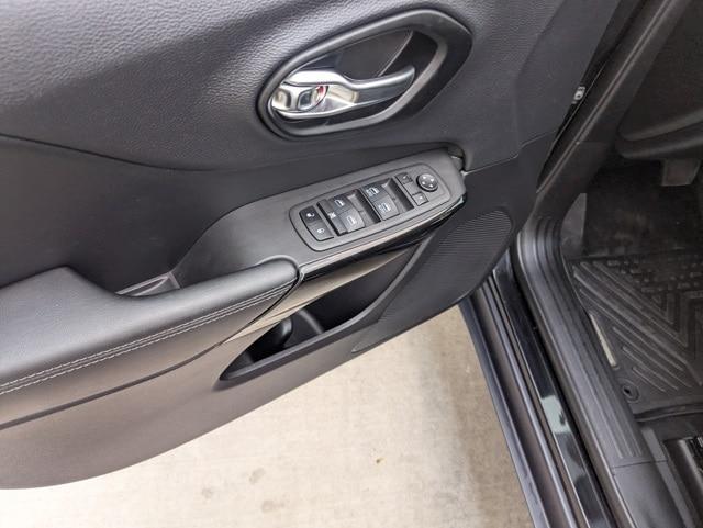 used 2023 Jeep Cherokee car, priced at $23,892