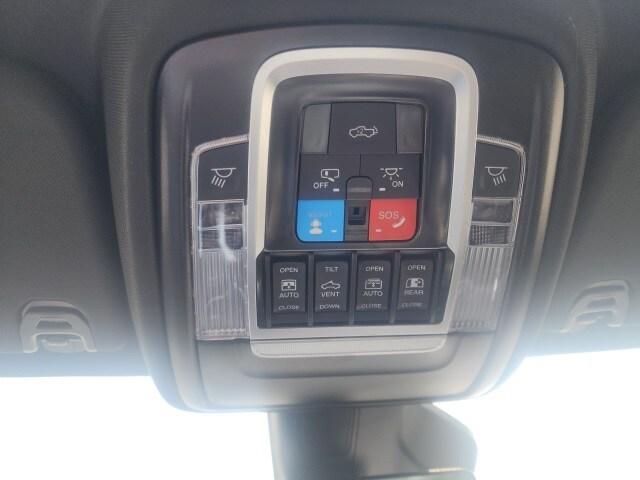 new 2025 Ram 1500 car, priced at $52,002