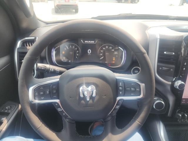 new 2025 Ram 1500 car, priced at $52,002