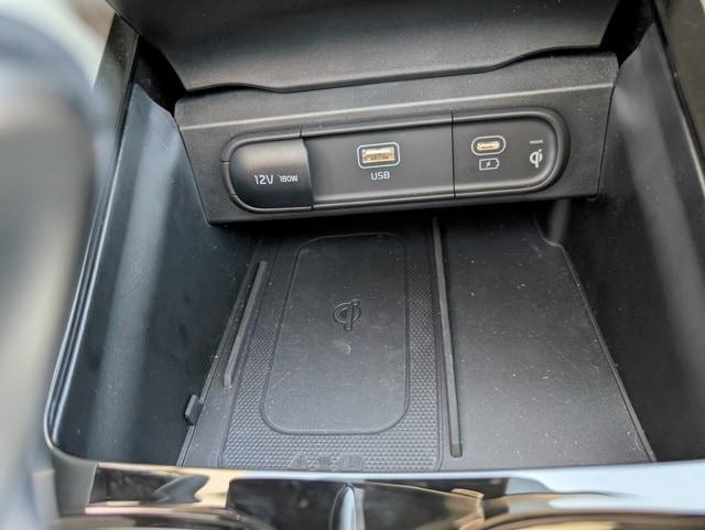 used 2025 Kia Telluride car, priced at $39,240