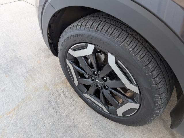 used 2025 Kia Telluride car, priced at $39,240