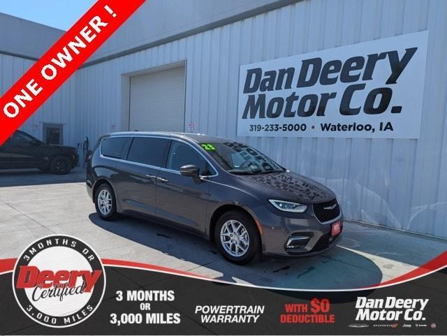 used 2023 Chrysler Pacifica car, priced at $23,298