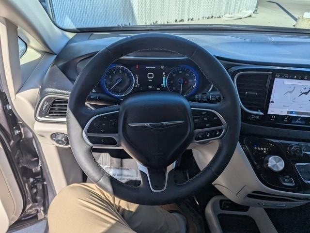 used 2023 Chrysler Pacifica car, priced at $23,298