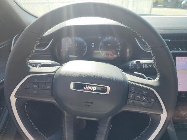 new 2025 Jeep Grand Cherokee car, priced at $48,049
