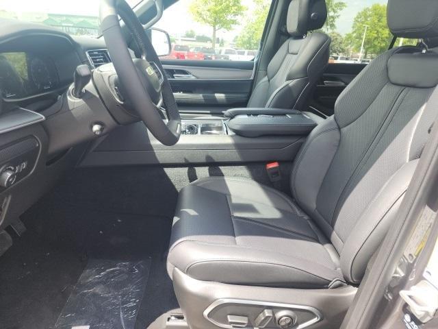 new 2025 Jeep Wagoneer car, priced at $70,271