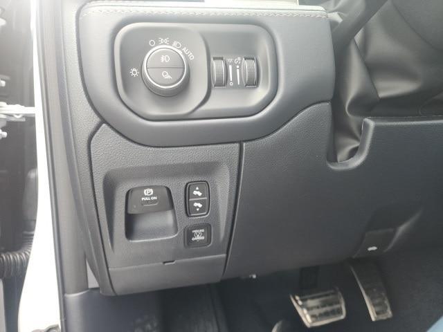 new 2025 Ram 1500 car, priced at $77,119