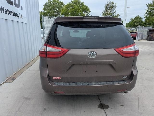 used 2018 Toyota Sienna car, priced at $25,561