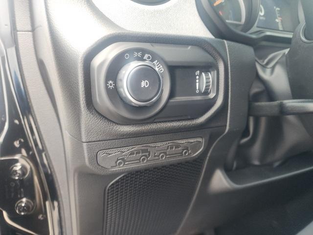 new 2025 Jeep Wrangler car, priced at $51,722
